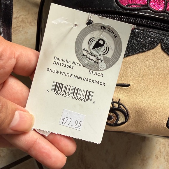 Danielle Nicole Snow White Fairest One of All Mini Backpack Black Disney - Picture 3 of 16